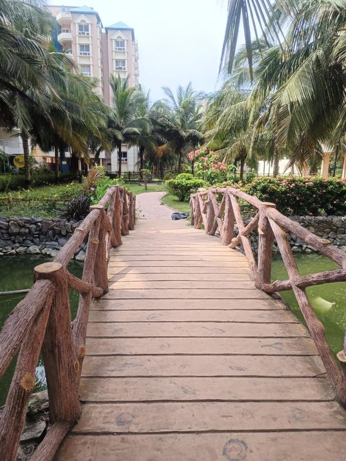 Green Heaven Shree Hotel Пури Екстериор снимка