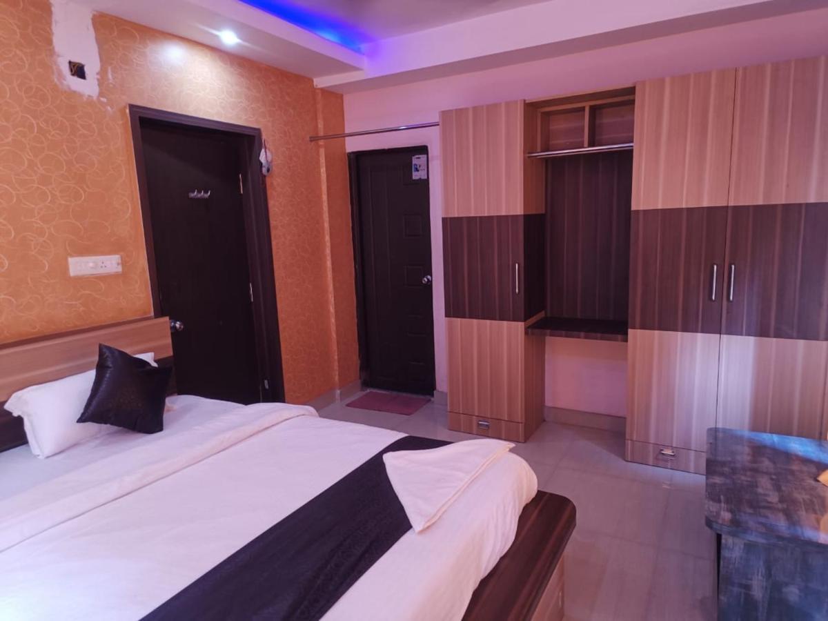 Green Heaven Shree Hotel Пури Екстериор снимка
